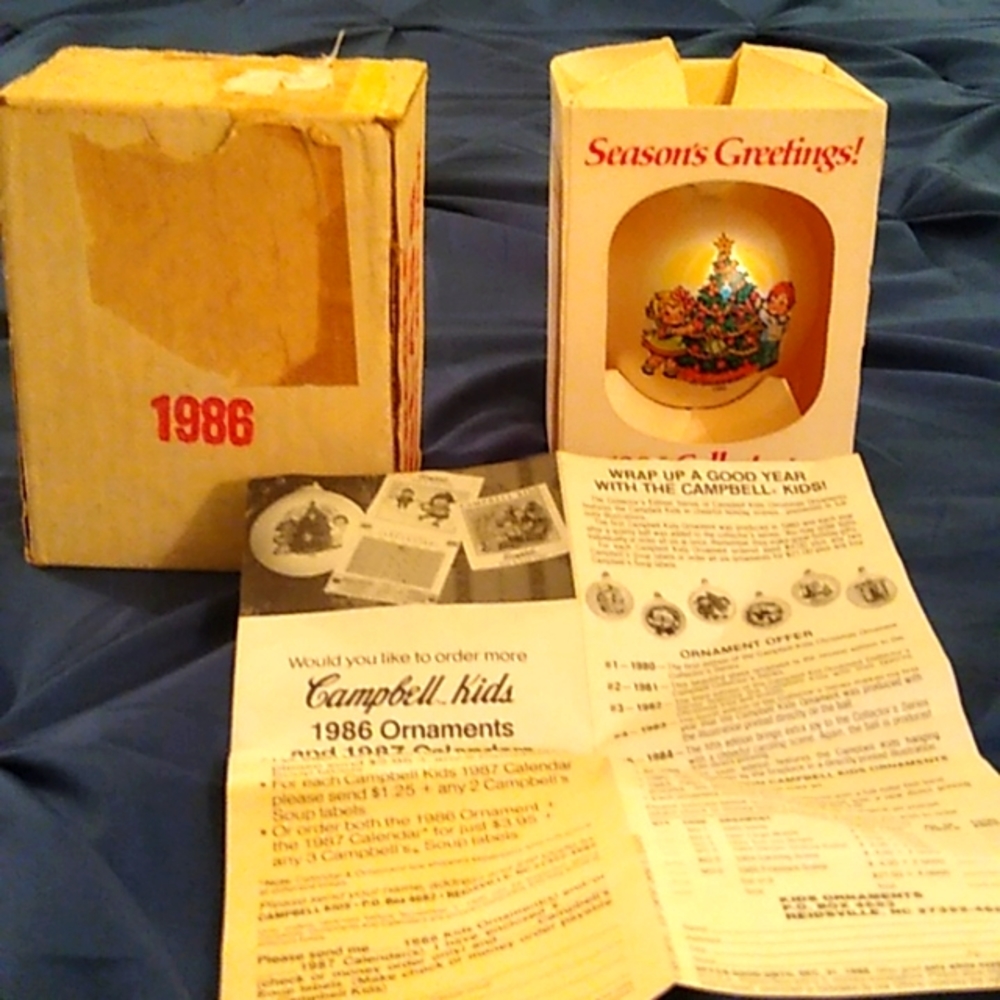 Campbell's kids 1986 Christmas ornament original box included